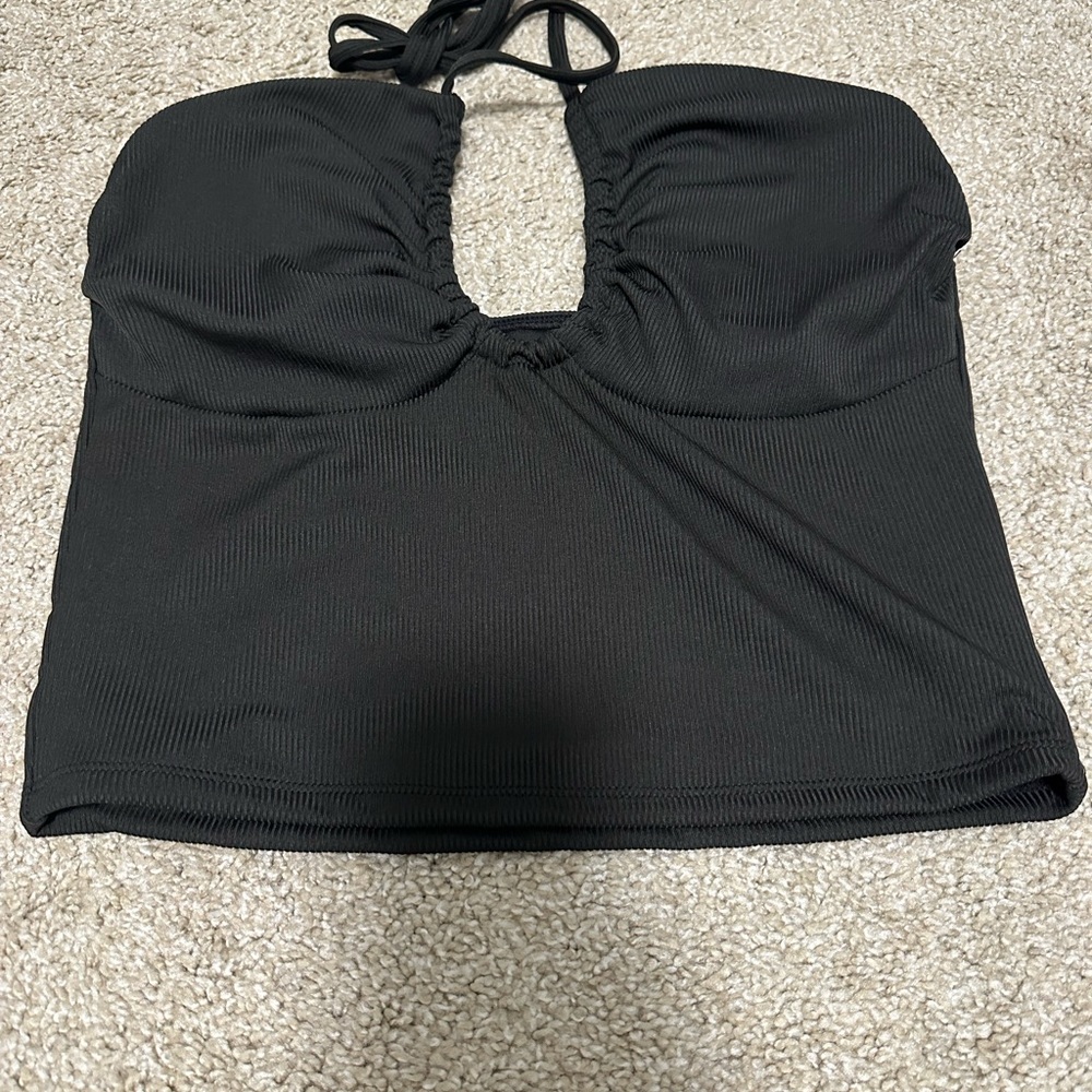 NWOT CROP TANK TOP ** LARGE** NEVER WORN - Picture 2 of 2